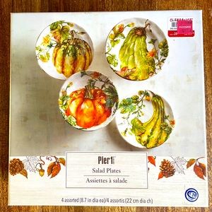 Holiday salad plates! Never used.